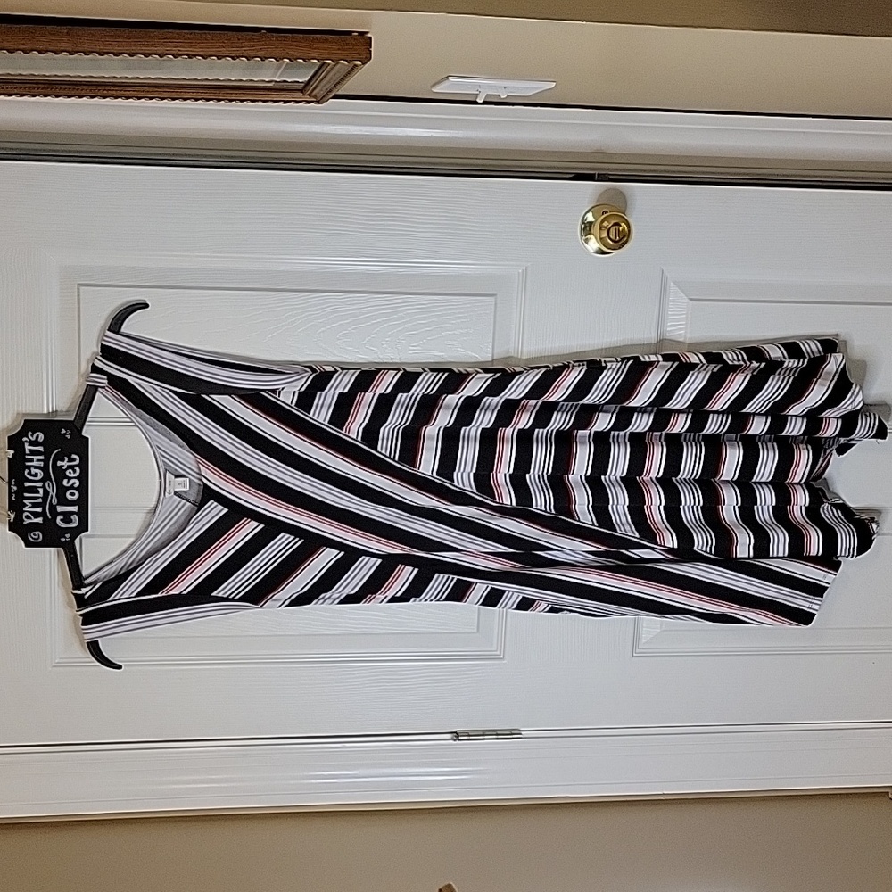 Cato Sleeveless Dress Small Striped Black Gray Red with Pockets